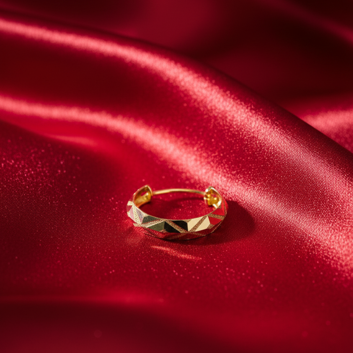 Kuber Ornaments - Geometric Gold EARINGS Ring